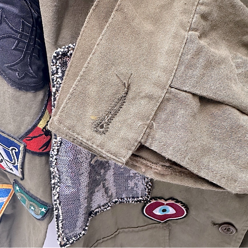 Rock N’ Karma Cool Edgy Streetwear Olive Army Jacket with Patchwork - Picture 11 of 11